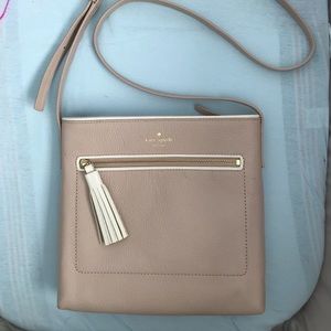 ♠️Kate Spade Chester Street Dessi Crossbody